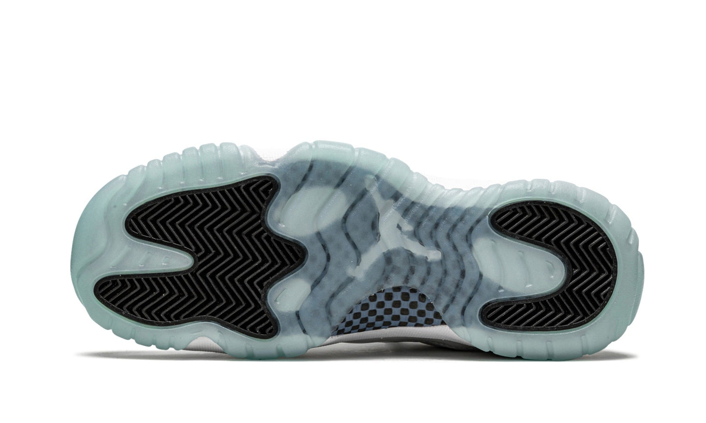 JORDAN 11 LEGEND BLUE GS