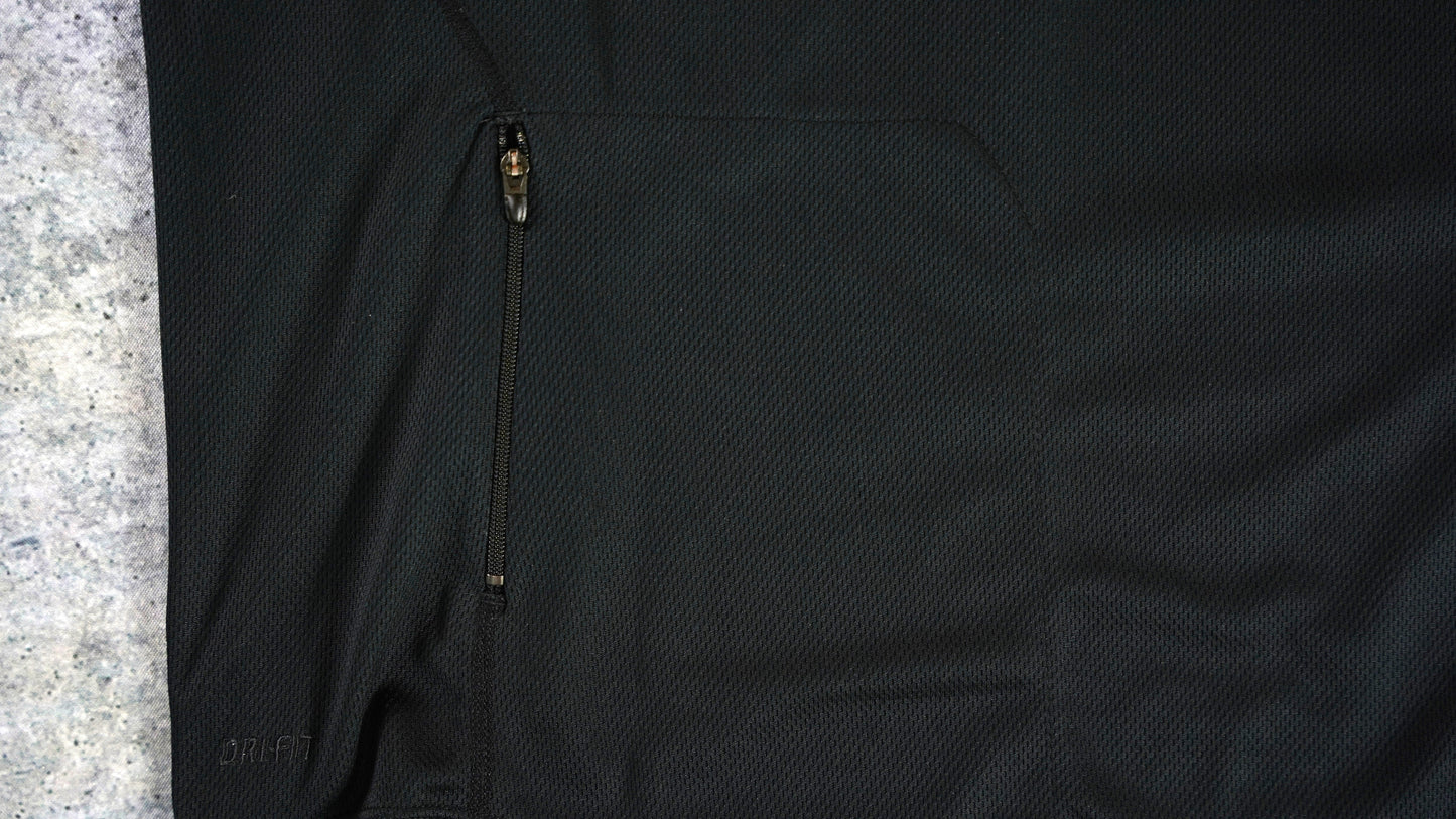 Nike Shirt (L)