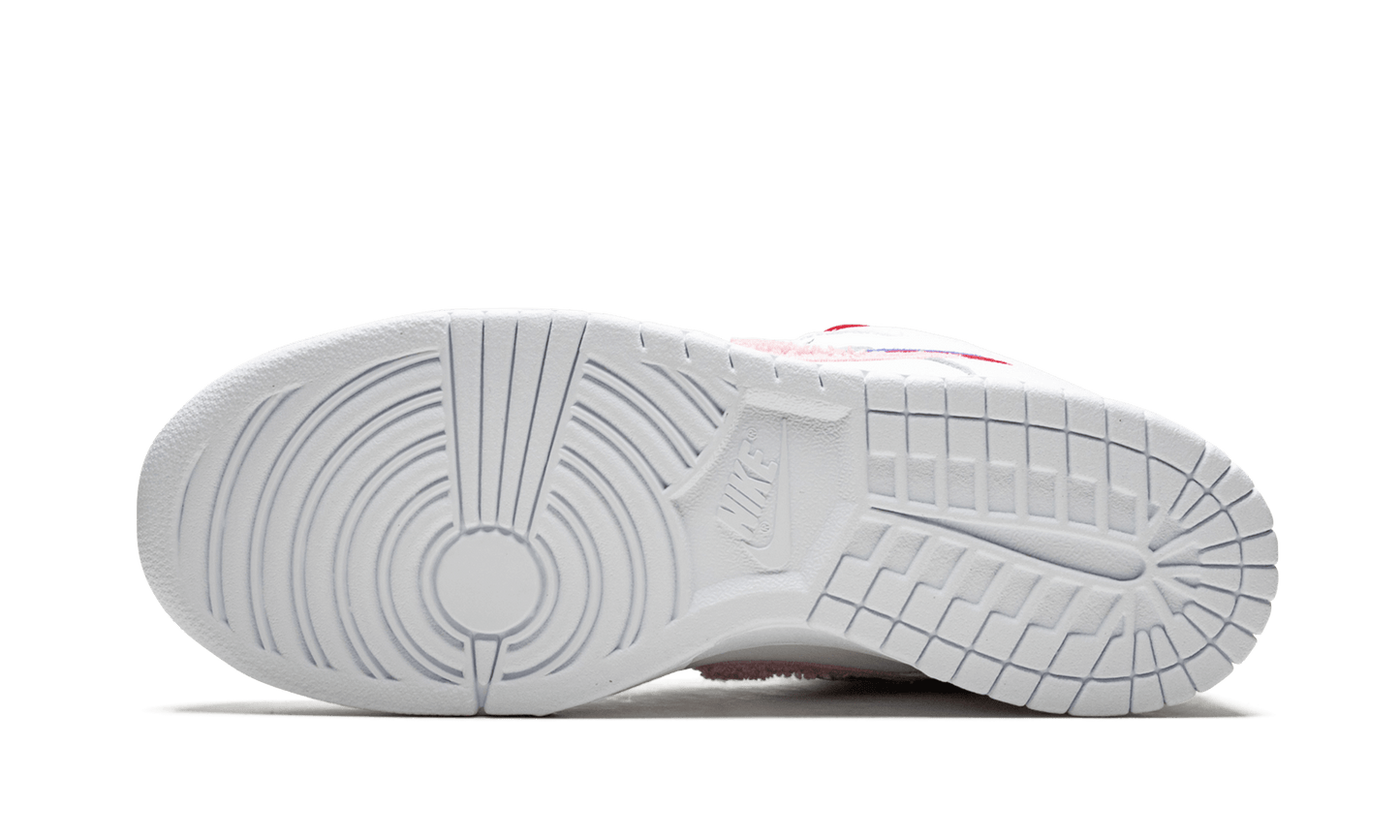 NIKE SB DUNK LOW PARRA