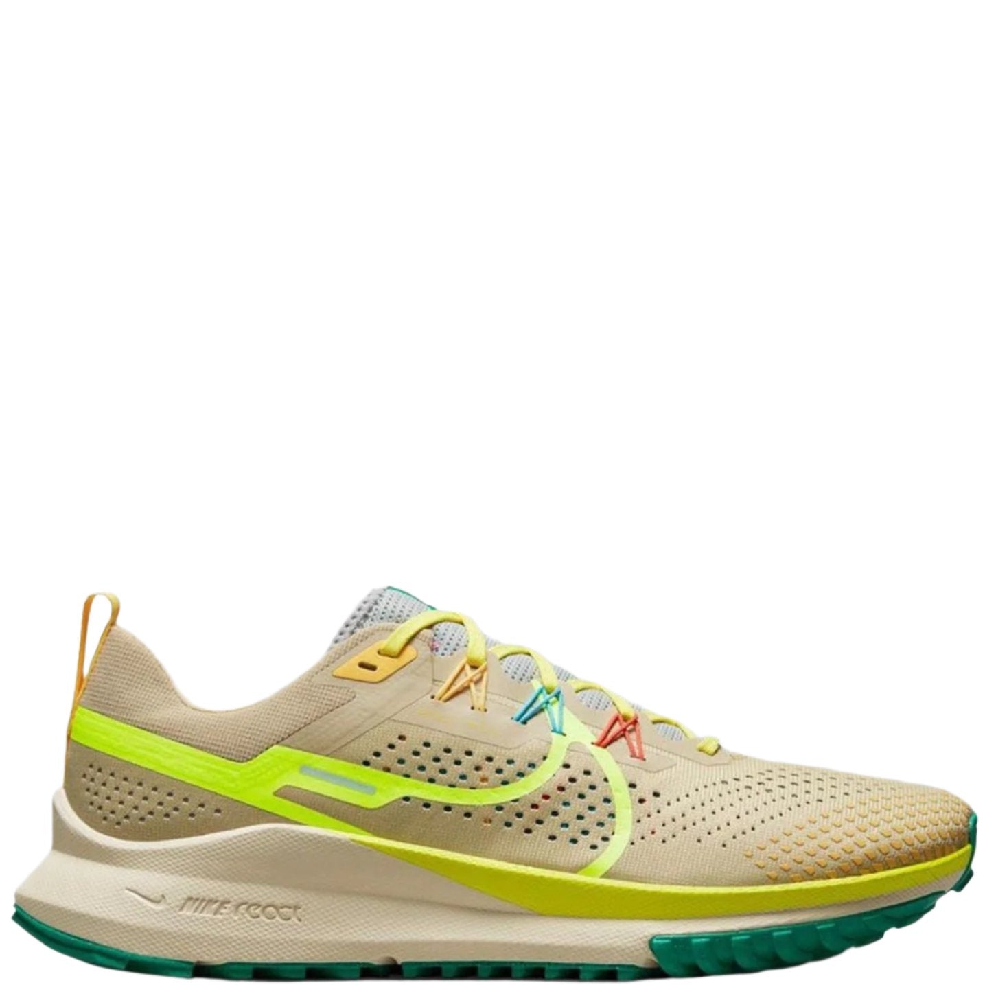 Womens Nike Pegasus Trail 4