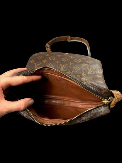 Louis Vuitton Shoulder Bag