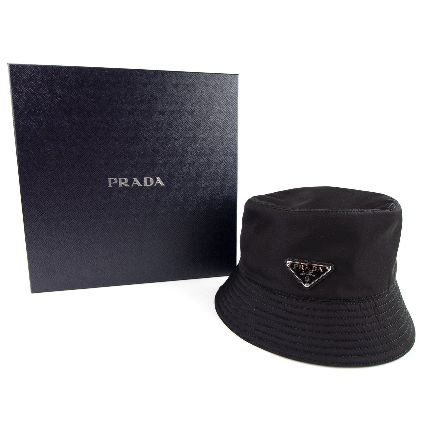 Prada Nylon Logo Bucket Hat Nero