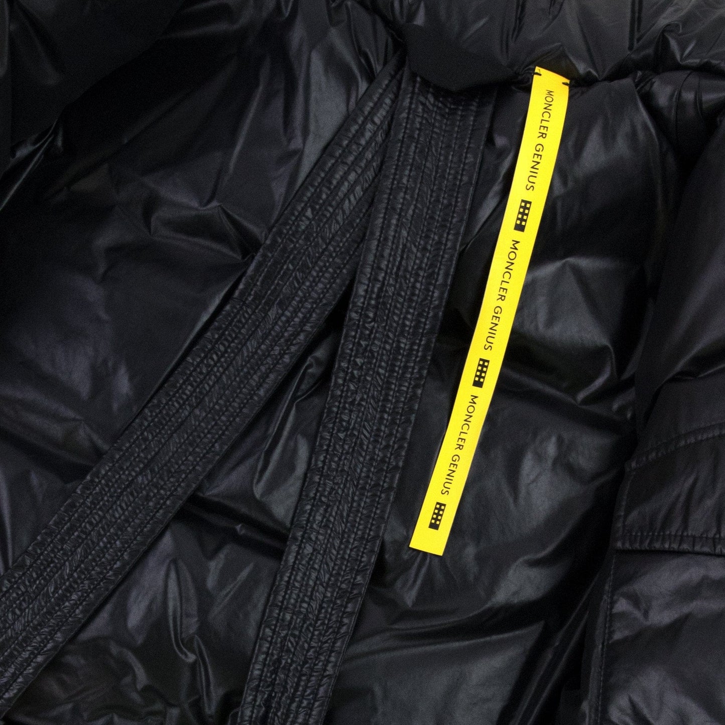 Moncler Kunitachi Down Jacket Multi