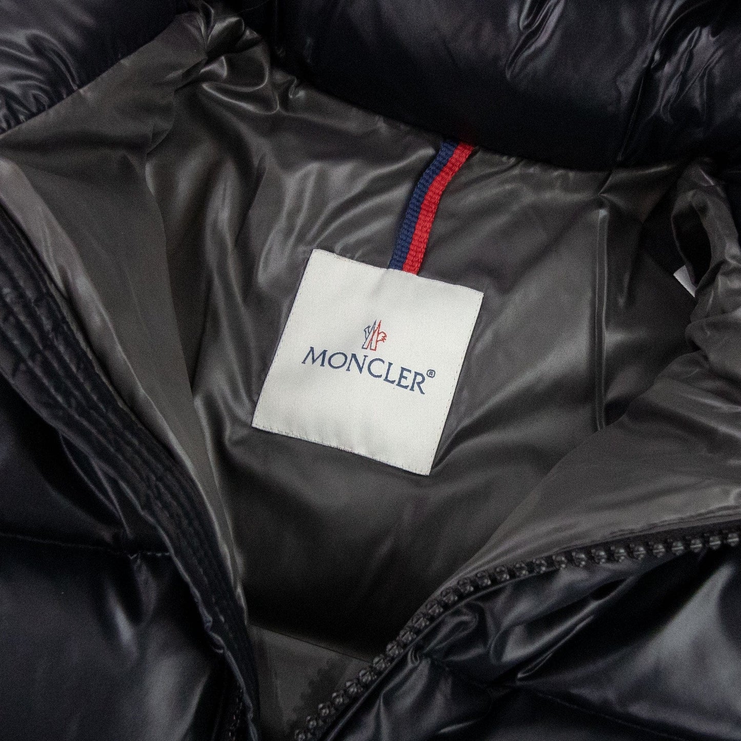 Moncler Maya Short Down Jacket Black 999