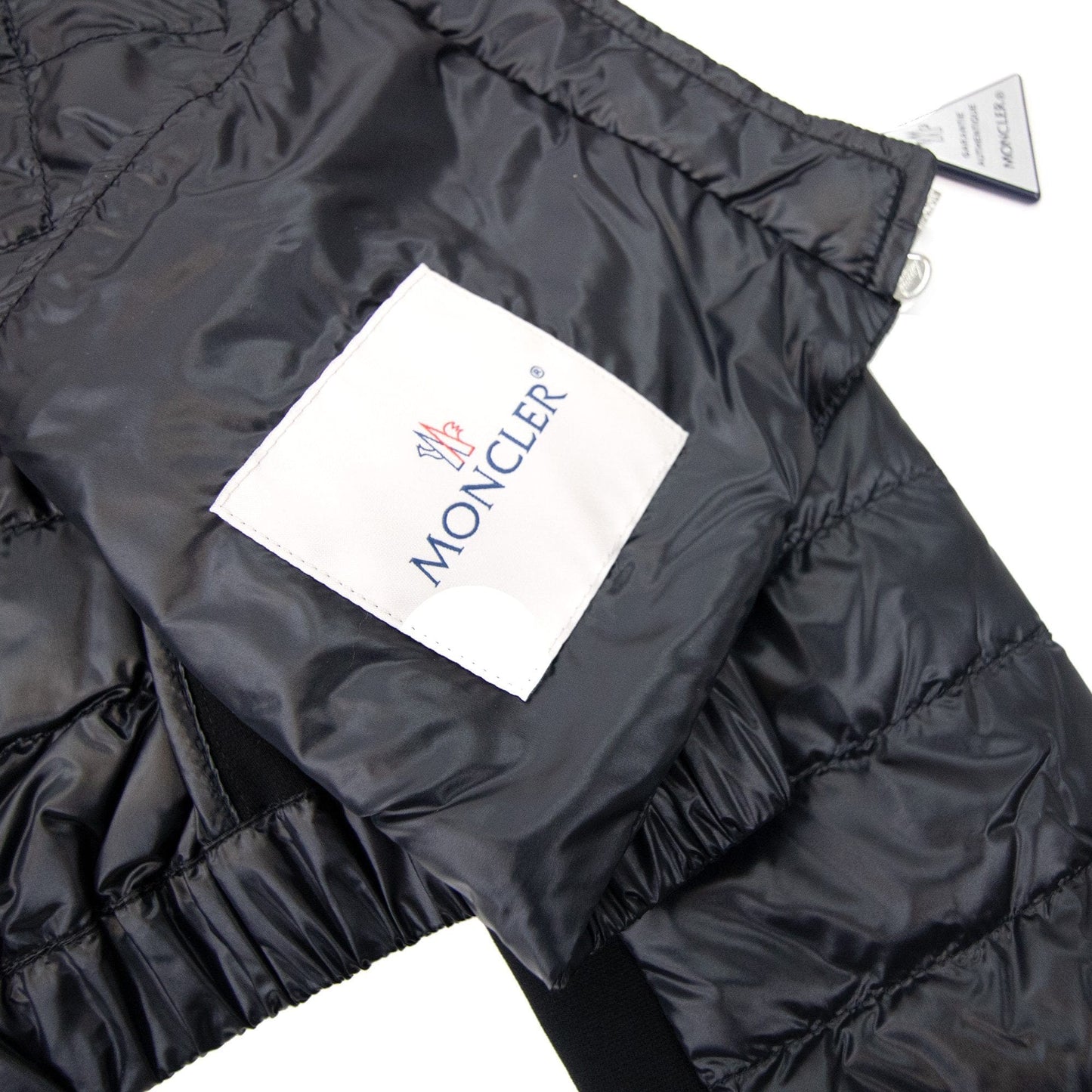 Moncler Women Barneville Down Jacket Black 999