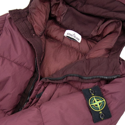 Stone Island 40223 Crinke Reps Ny Down Jacket Burgundy V0012