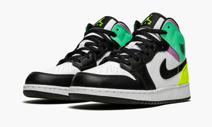 JORDAN 1 MID PASTEL BLACK TOE