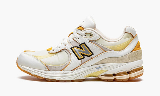 NEW BALANCE 2002R JOE FRESHGOODS CONVERSATIONS AMONGST US