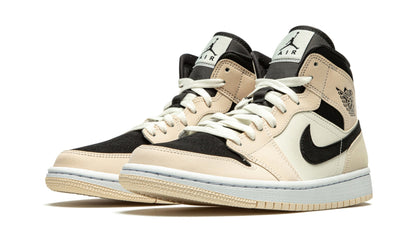 JORDAN 1 MID GUAVA ICE (W)