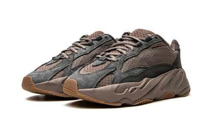 YEEZY 700 V2 MAUVE