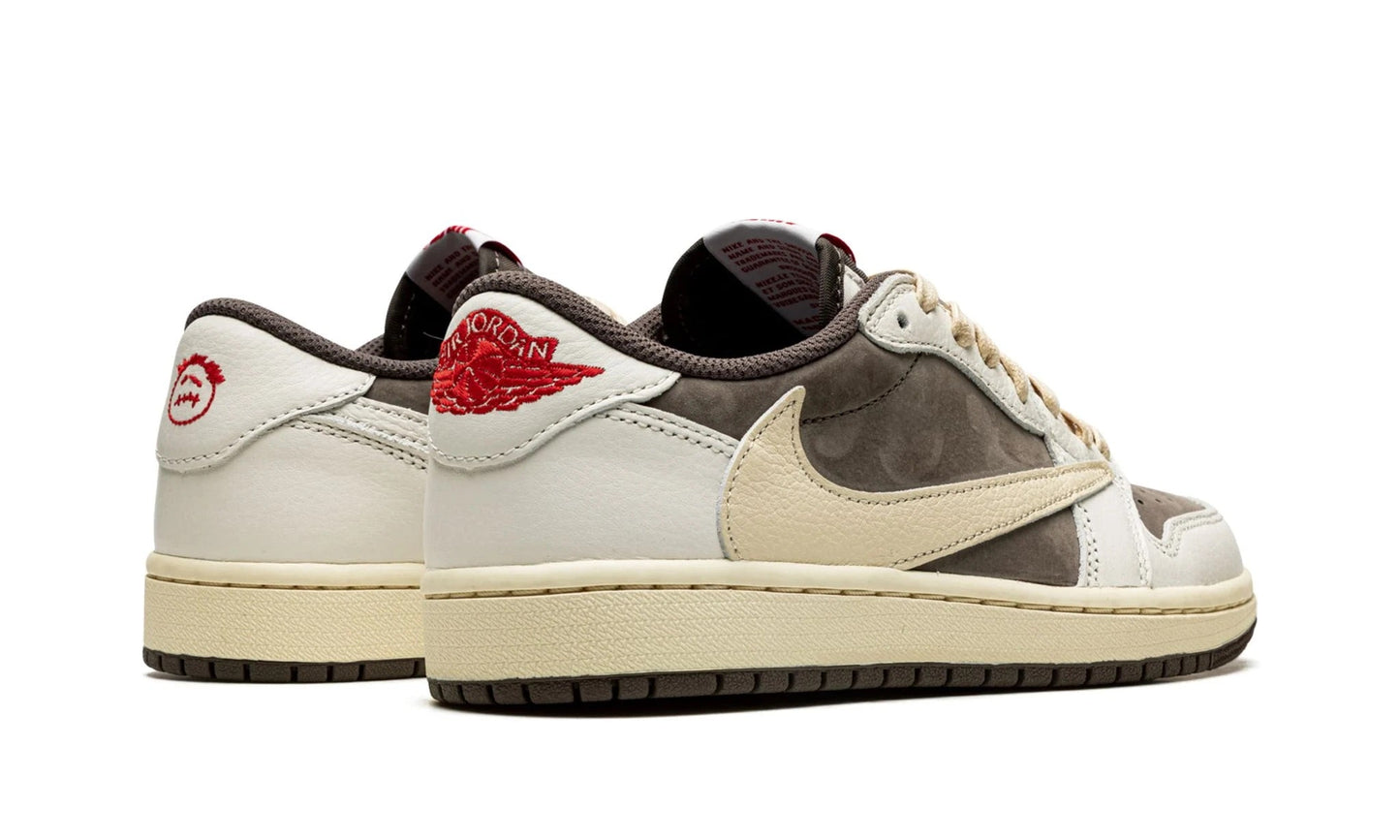 JORDAN 1 LOW X TRAVIS SCOTT REVERSE MOCHA