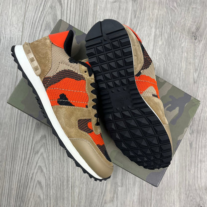 Valentino Rockrunner Sneakers - Beige