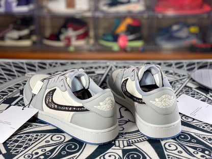 Nike Dunk Low x Dior