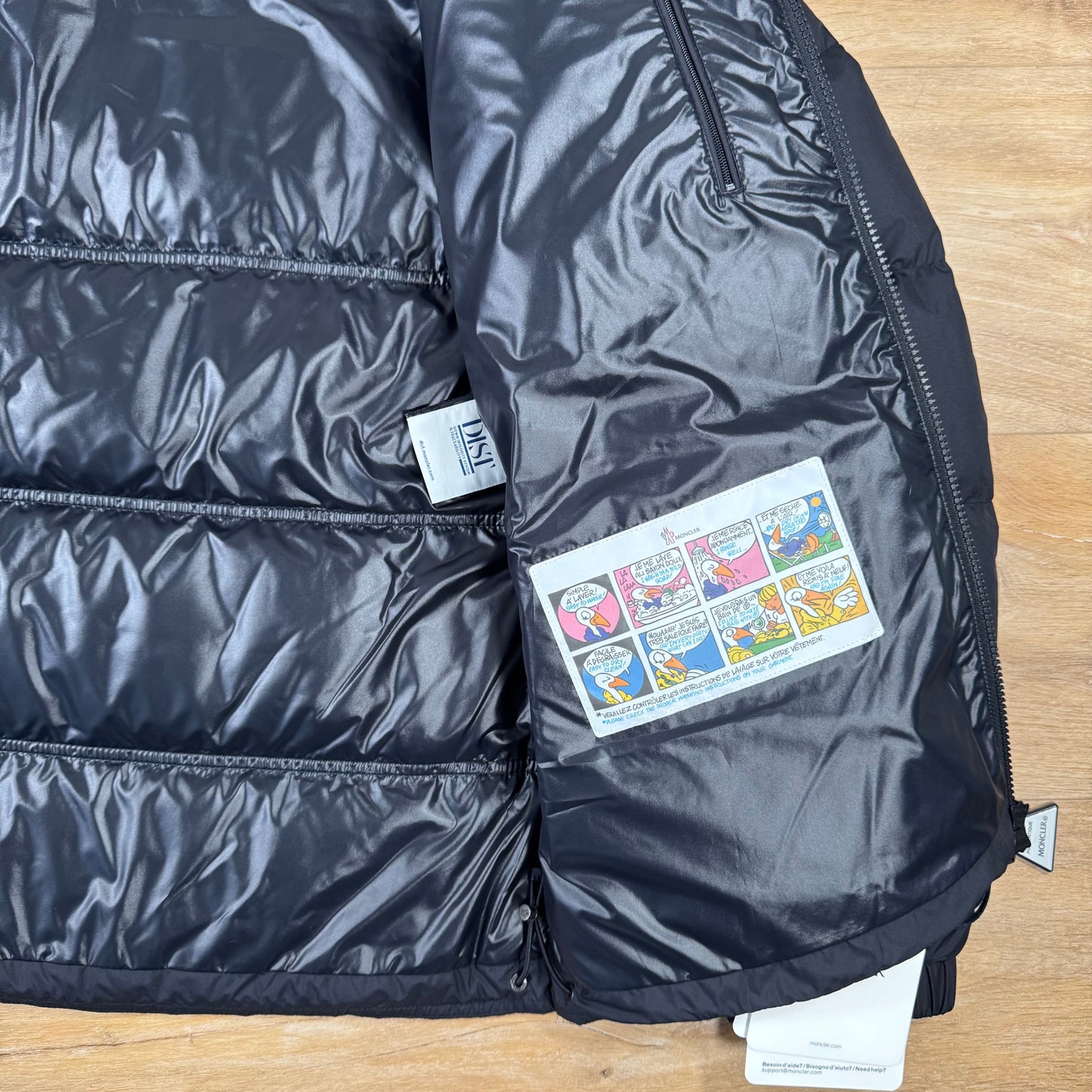 Moncler Bouvaque Stand Collar Down Jacket in Navy