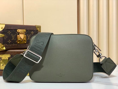 Borsello Louis Vuitton green