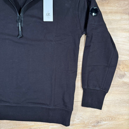 C.P. Company Diagonal Raised Half-Zip Lens Sweatshirt in Black