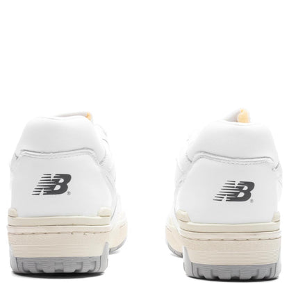 550 - White