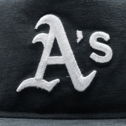 59FIFTY A-Frame Championship Side Flag - Oakland Athletics