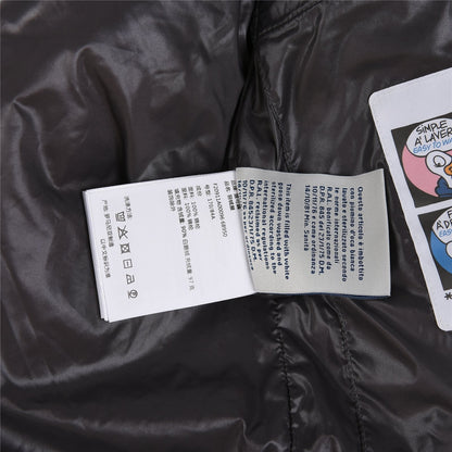 Smanicato moncler