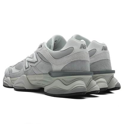 9060 - Lone Star Grey/Reflection