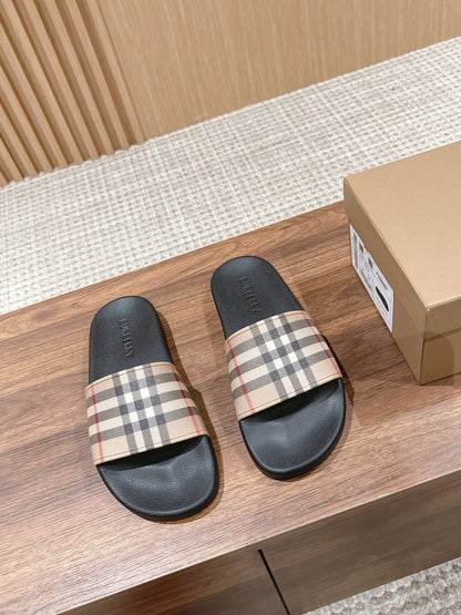Slippers Burberry