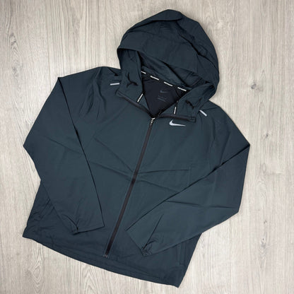 Nike Miler Repel Windbreaker - Black