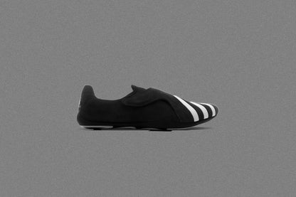 adidas Originals x Pharrell Williams Yoga Vario - Core Black/Footwear White/Core Black