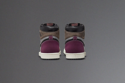 Air Jordan 1 Retro High OG - Black/Archaeo Brown