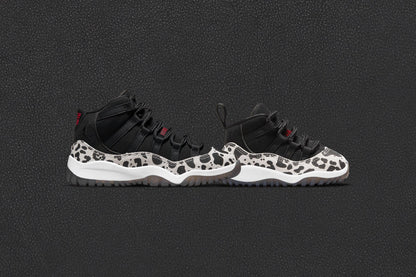 Air Jordan 11 Retro (PS) - Black/Gym Red/Sail