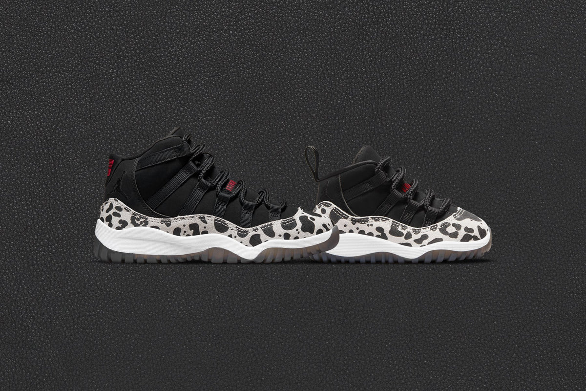 Air Jordan 11 Retro (TD) - Black/Gym Red/Sail