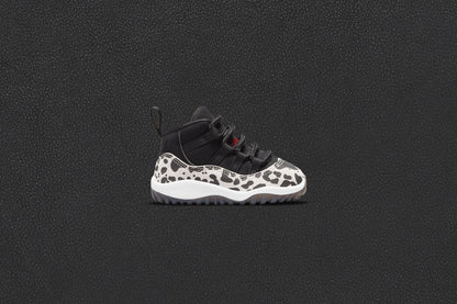 Air Jordan 11 Retro (TD) - Black/Gym Red/Sail
