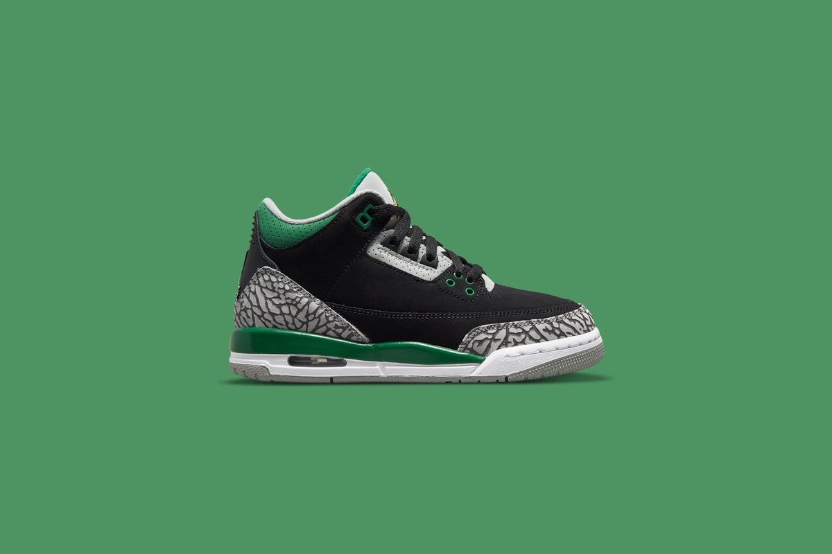 Air Jordan 3 Retro (GS) "Pine Green" - Black/Pine Green/Silver