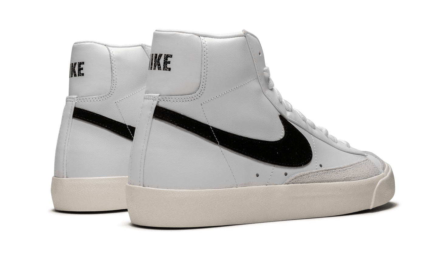 NIKE BLAZER MID 77 VNTG