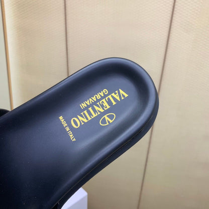 Slippers Valentino