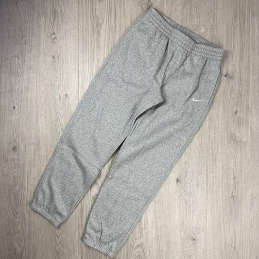 Nike Club Fleece Joggers - Grey