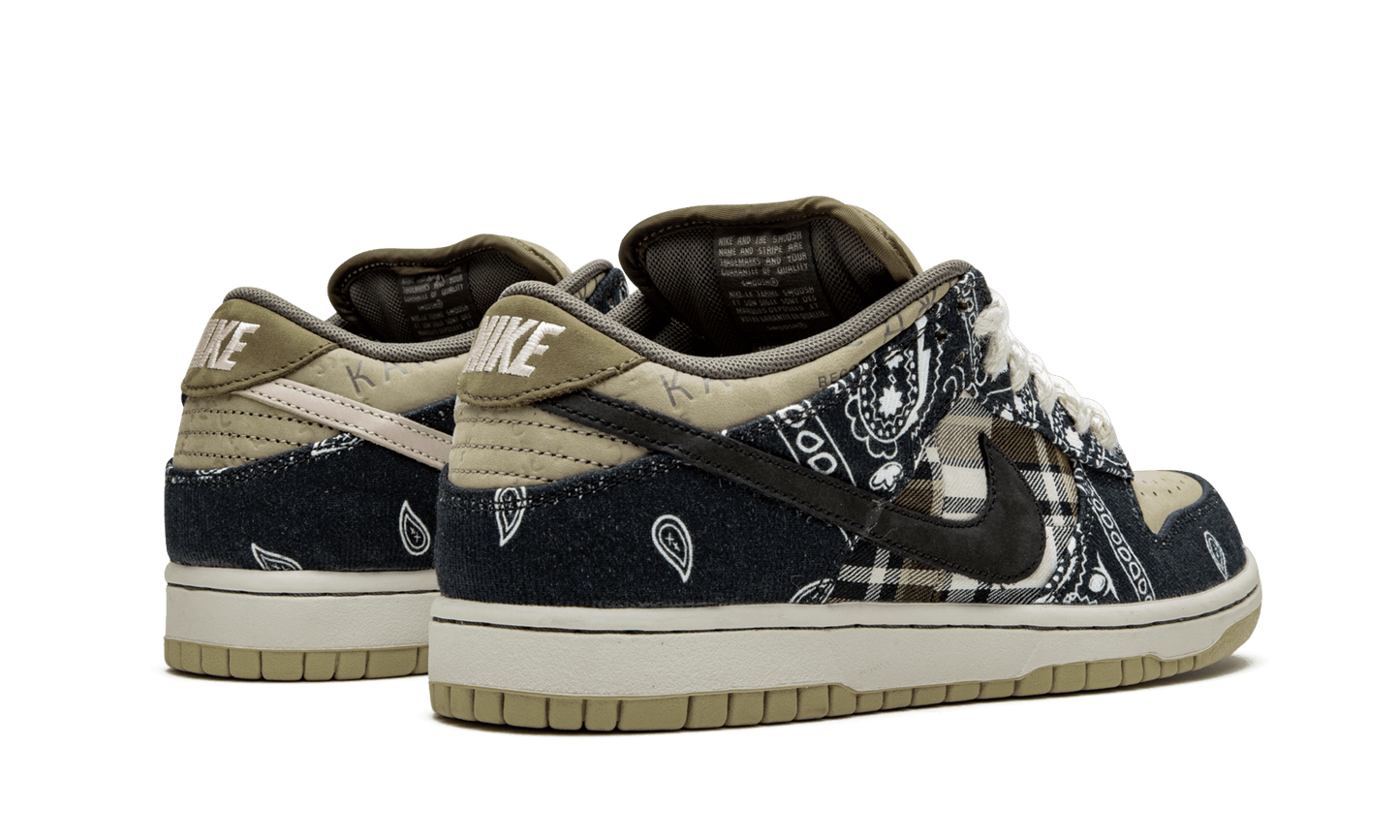 NIKE SB DUNK LOW TRAVIS SCOTT