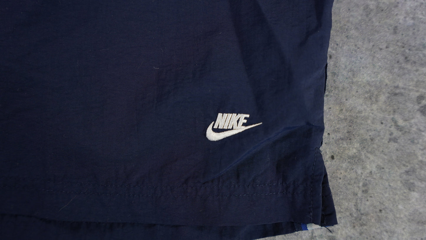 Nike Shorts (L)