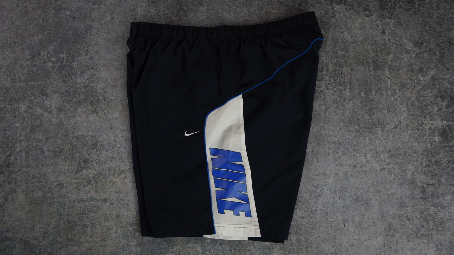 Nike Shorts (XL)