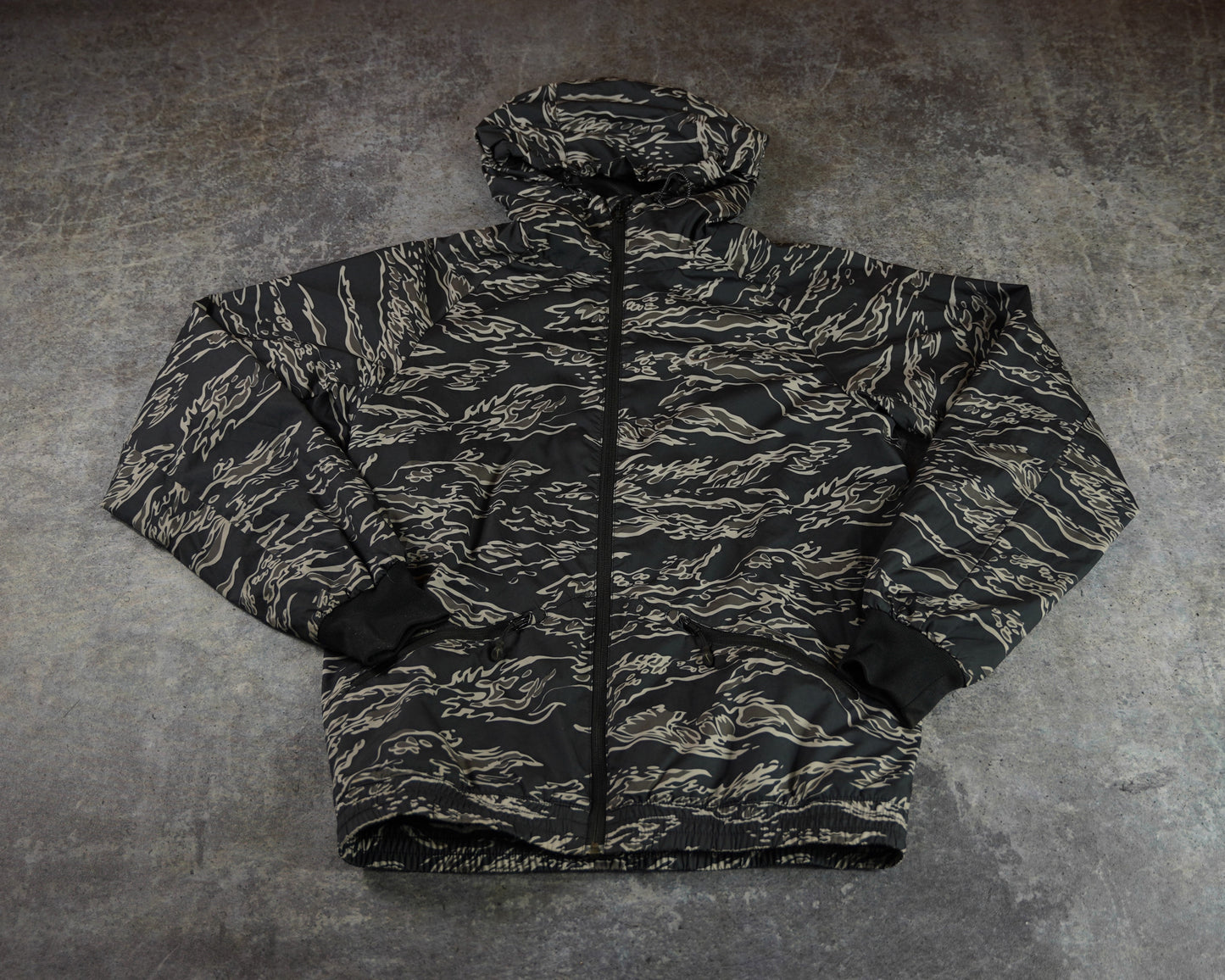 Nike Windbreaker (S)