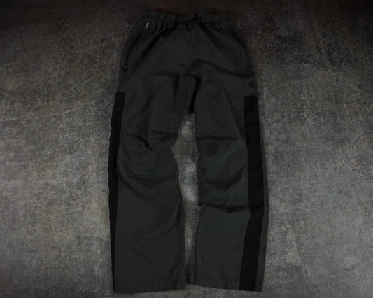Nike ACG Trackpants (S)