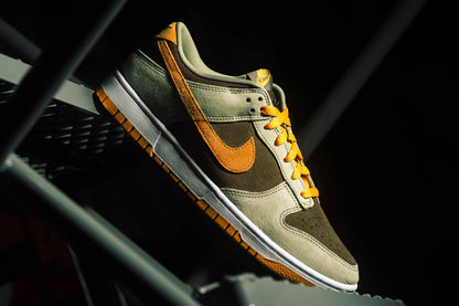 Dunk Low SE - Dusty Olive/Pro Gold/Light Olive