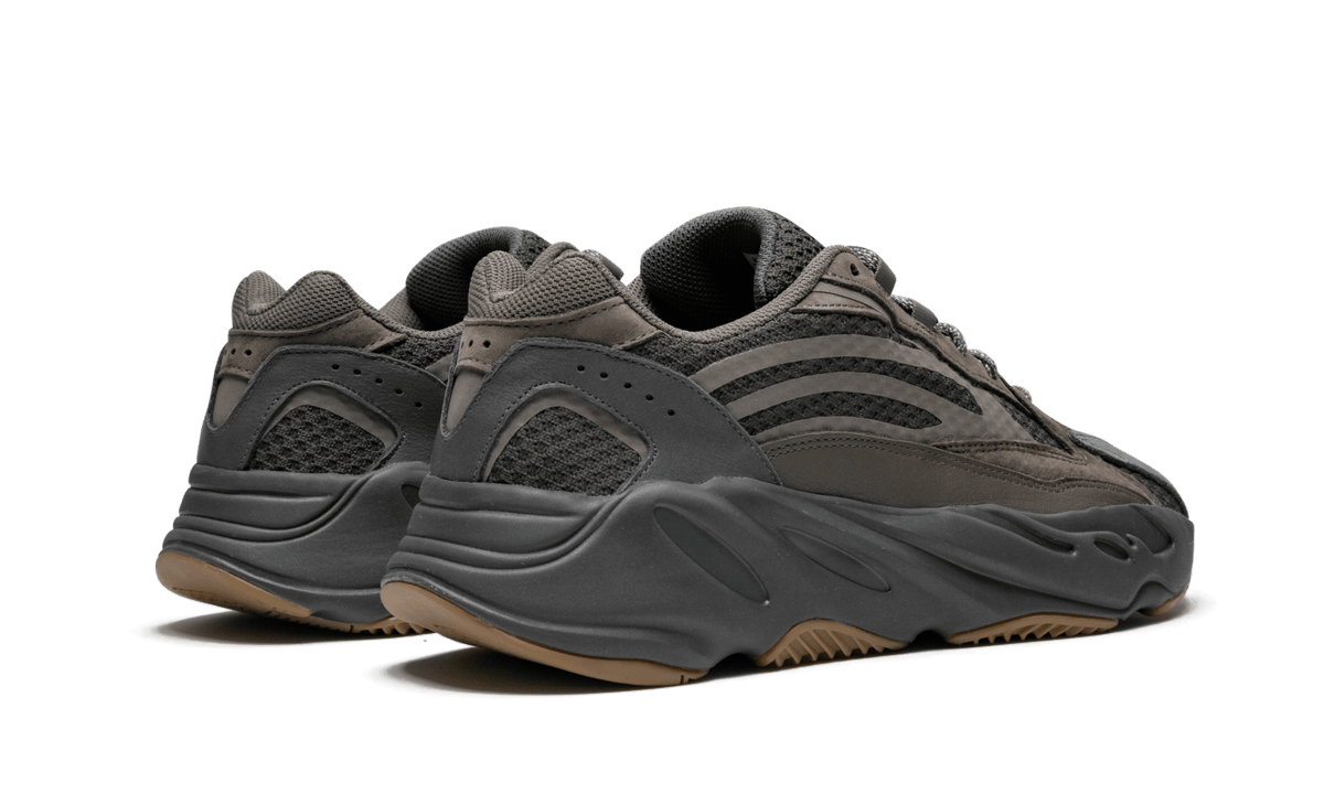YEEZY 700 V2 GEODE