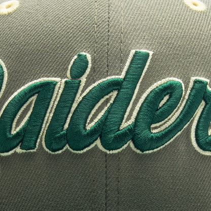 Feature x New Era 59FIFTY Fitted Las Vegas Raiders - Green Back/Emerald Green