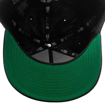 Feature x New Era 9FIFTY A-Frame Snapback Curve 'LV' Bones - Black/Twill Green