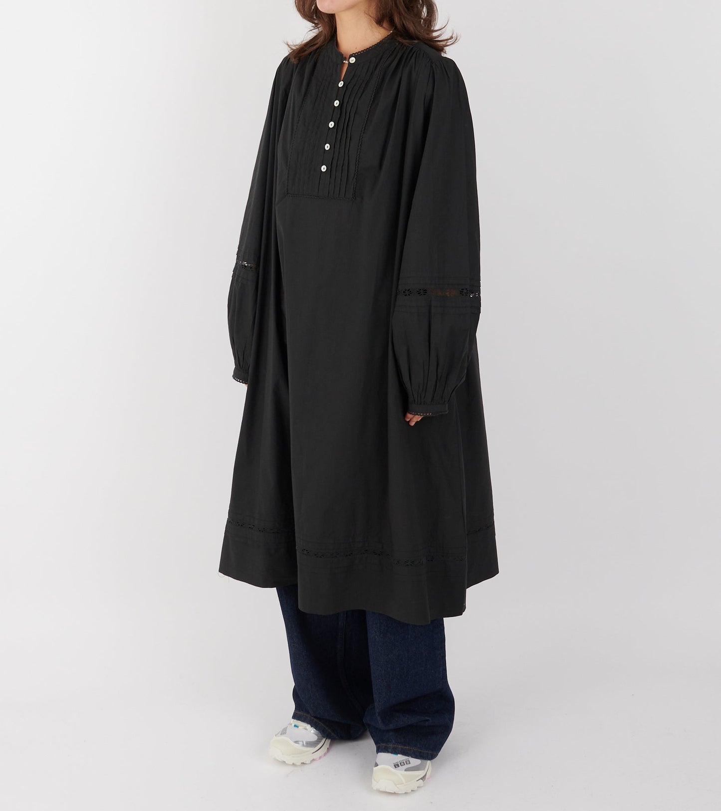 Leaf Shirtdress Black