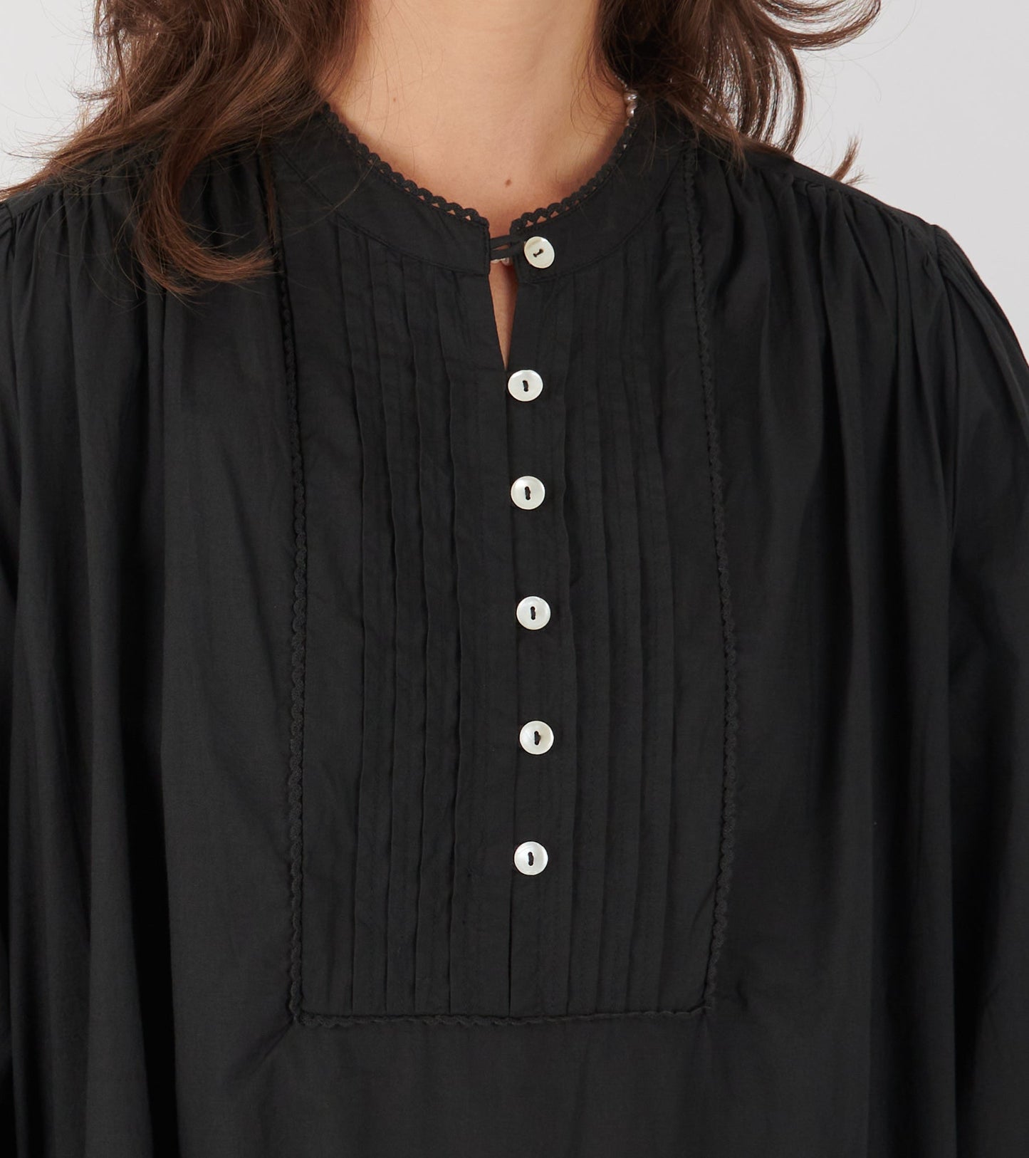 Leaf Shirtdress Black