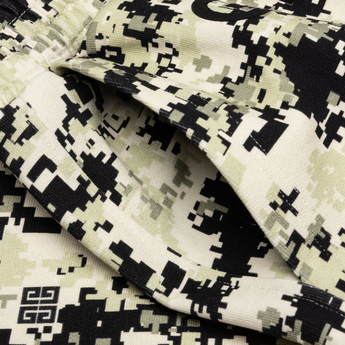 Shorts - Beige/Black