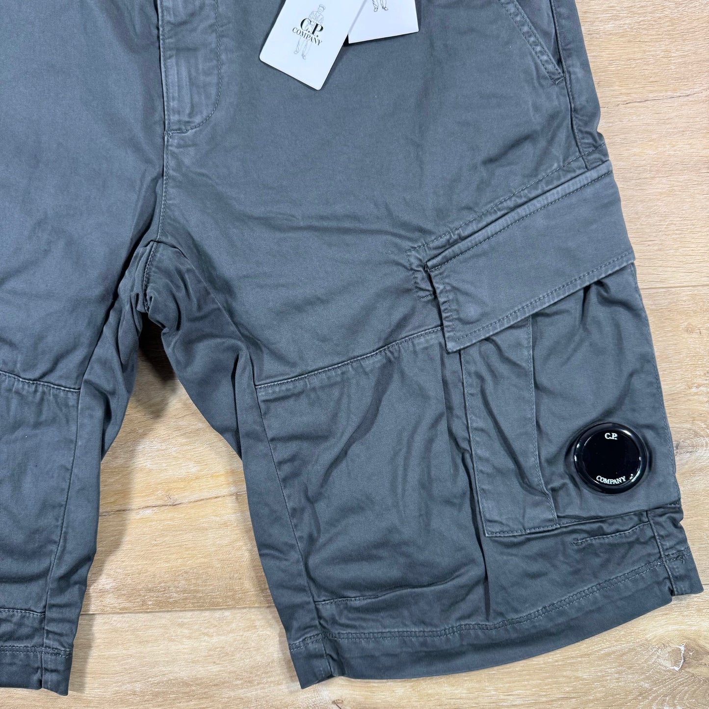 C.P. Company Stretch Sateen Cargo Lens Shorts in Gunmetal - Grey
