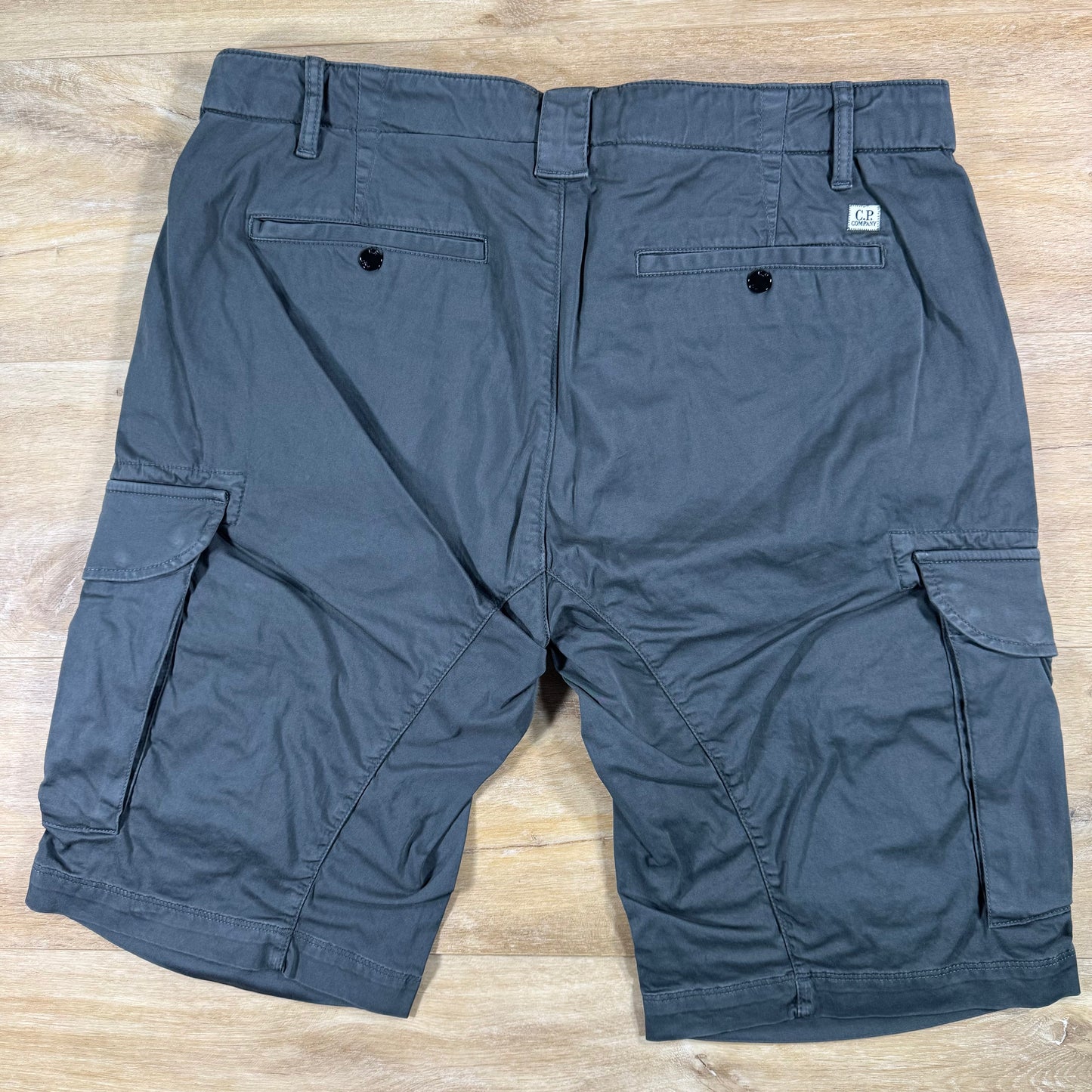 C.P. Company Stretch Sateen Cargo Lens Shorts in Gunmetal - Grey