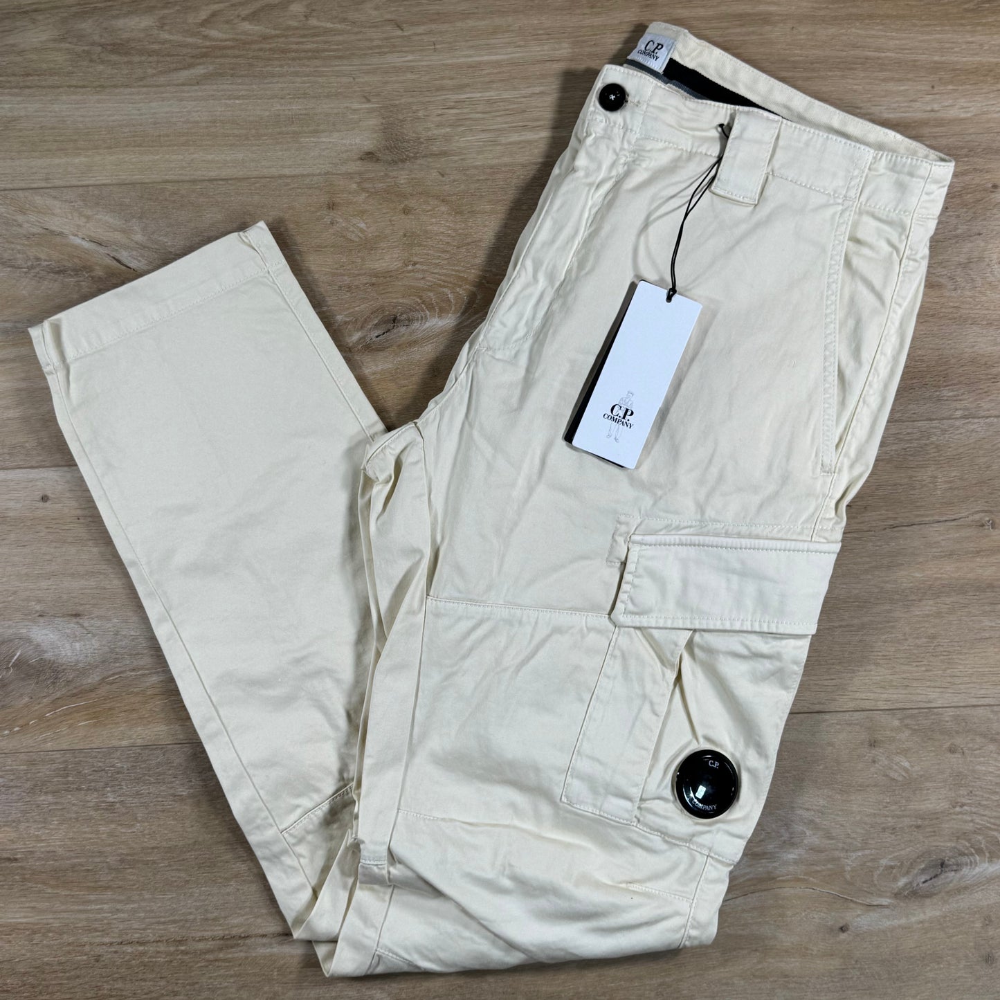 C.P. Company Stretch Sateen Ergonomic Lens Cargo Pants in Frozen Dew